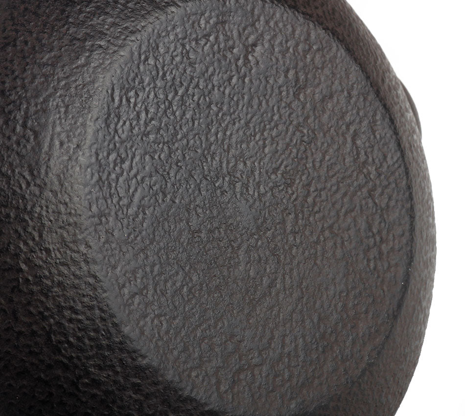 Exquisitely Designed Cast Iron Kettle with Lid