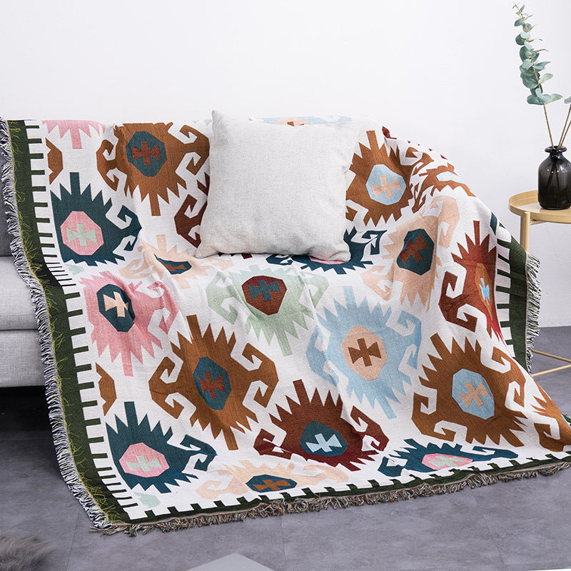 Fashion Geometric Pattern Thicken Sofa Blanket