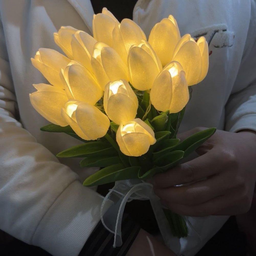 Valentine's Bouquet LED Tulip Table Lamp for Sweethearts