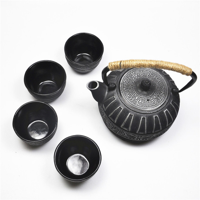 Vintage Japanese Style Tea Set Cast Iron Tea Kettle w/Cups and Strainer